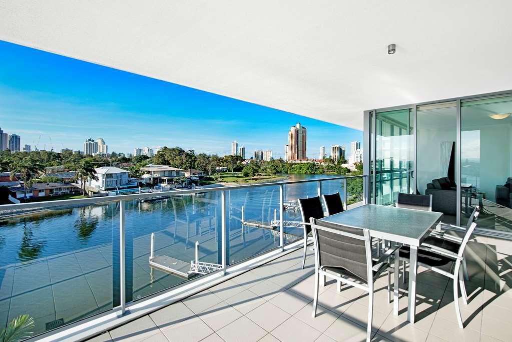 Ultiqa Freshwater Point Broadbeach 4*