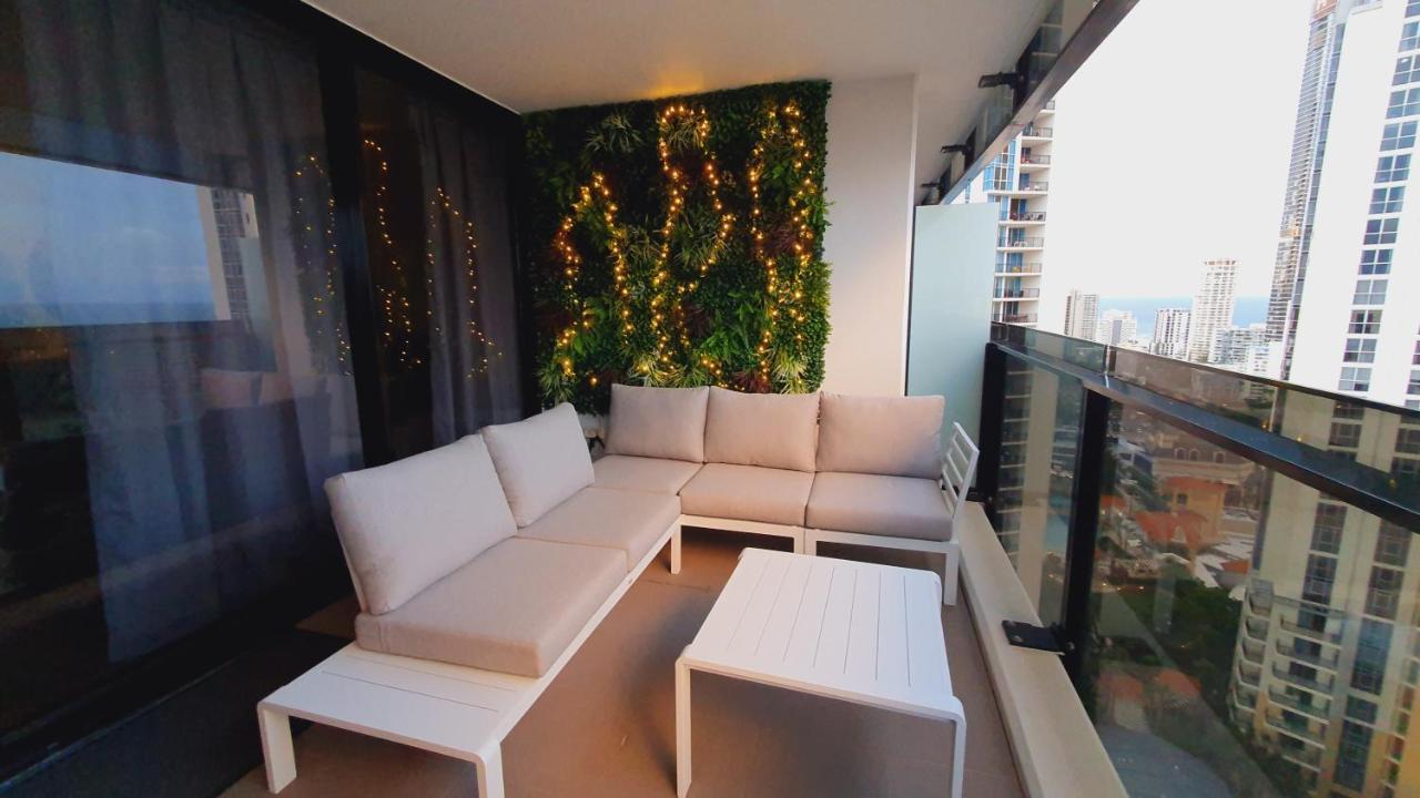 Oceanview Oasis 2br - 5mins To - Family Gold Coast