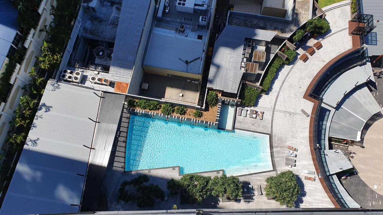 Oceanview Oasis 2br - 5mins To - Family Apartment Gold Coast