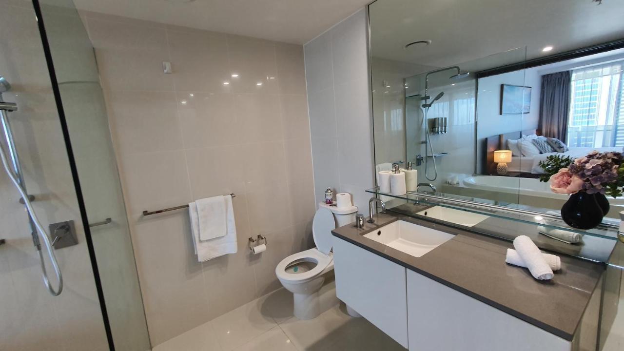 Apartment Oceanview Oasis 2br - 5mins To - Family Gold Coast