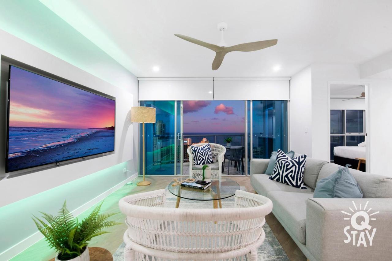 Apartment Chevron Renaissance 3 Bedroom Executive Sub Penthouse In Surfers Paradise - Q *