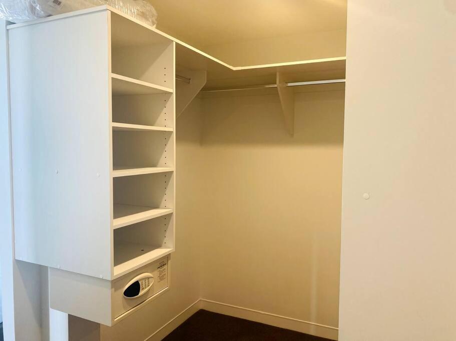 Apartment Luxury 180° Views Front Ocean Facing 2br