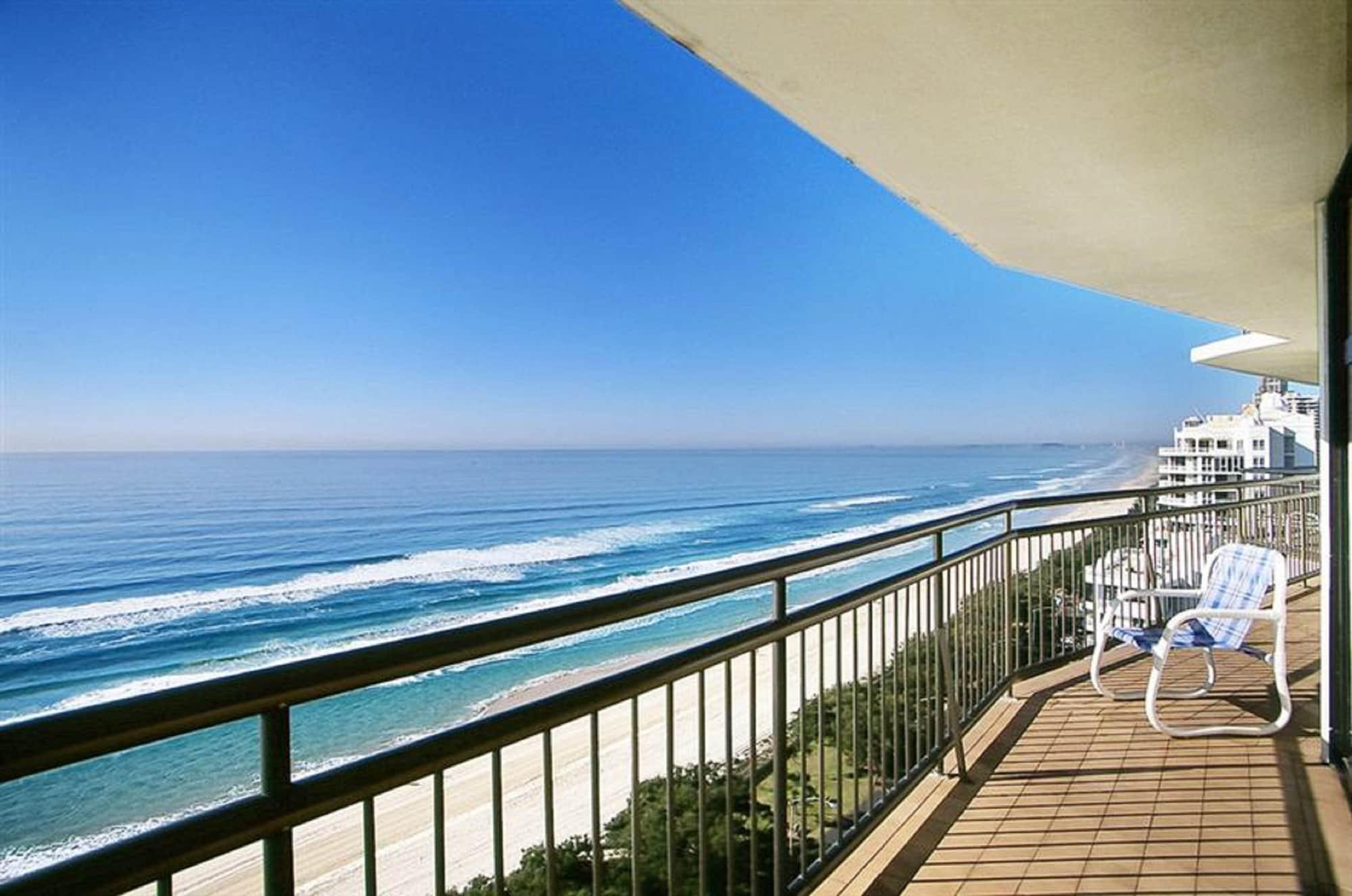 Aparthotel Breakfree Imperial Surf