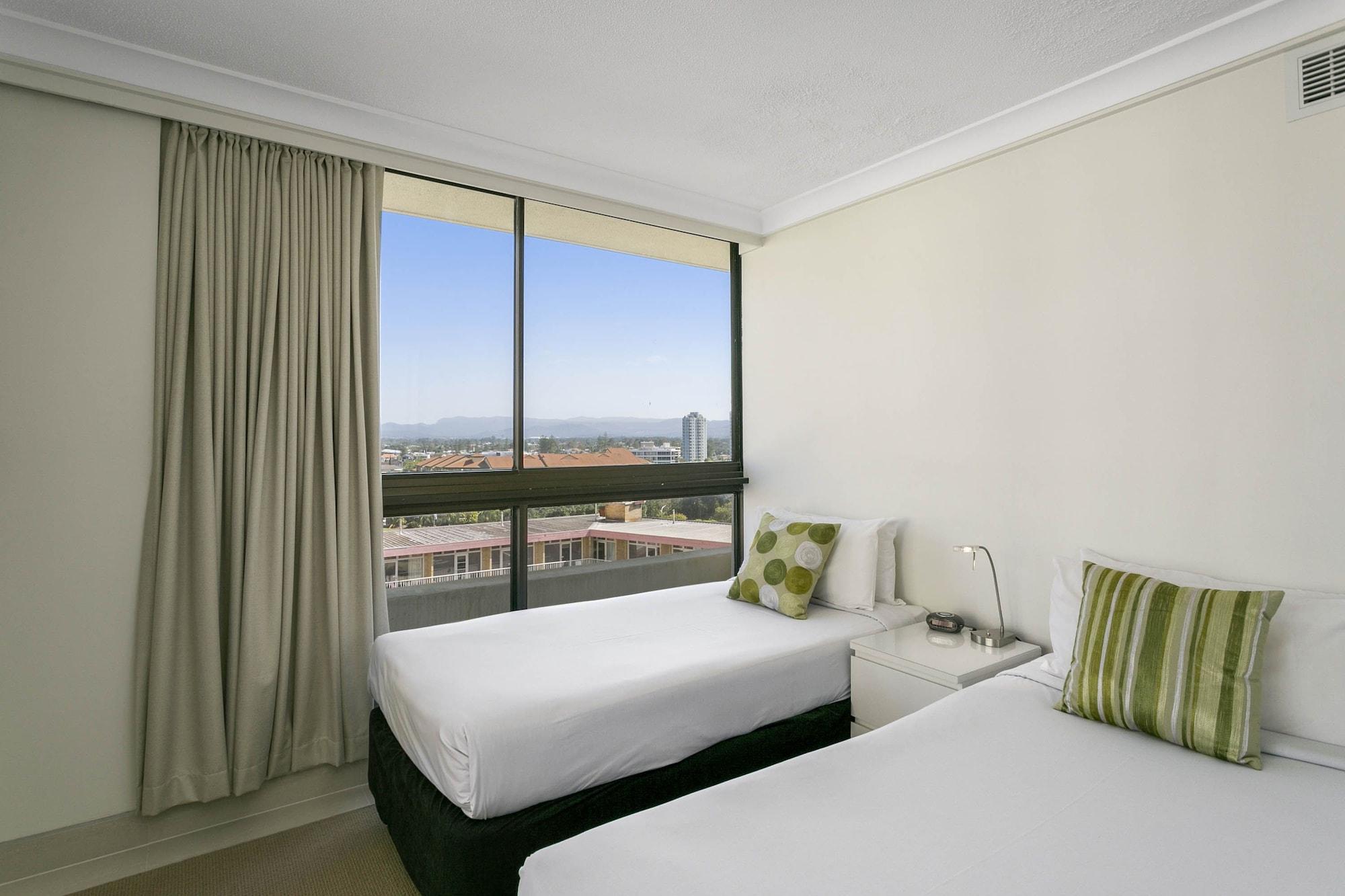 Aparthotel Breakfree Cosmopolitan 3*