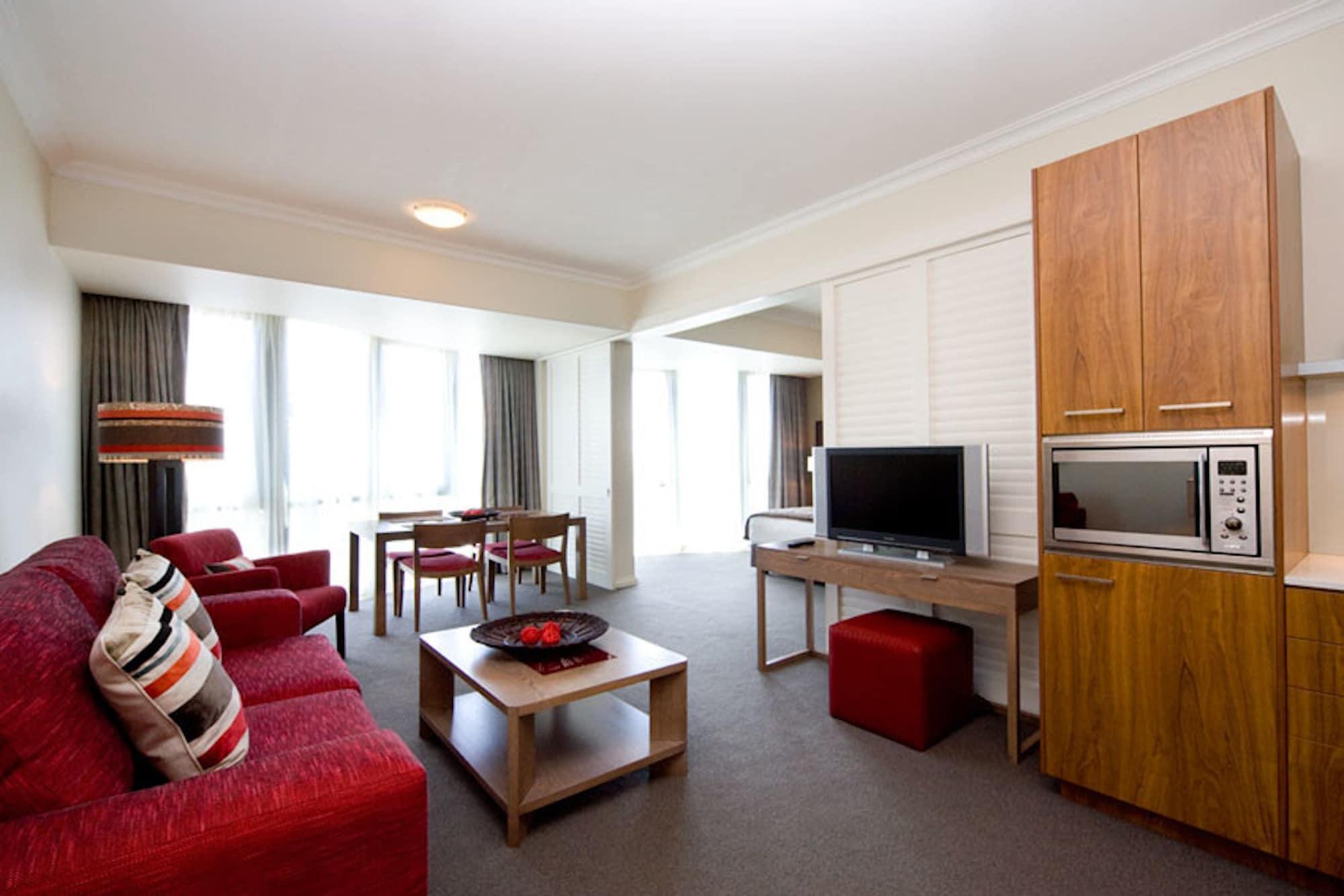 Mantra Legends Hotel 4*