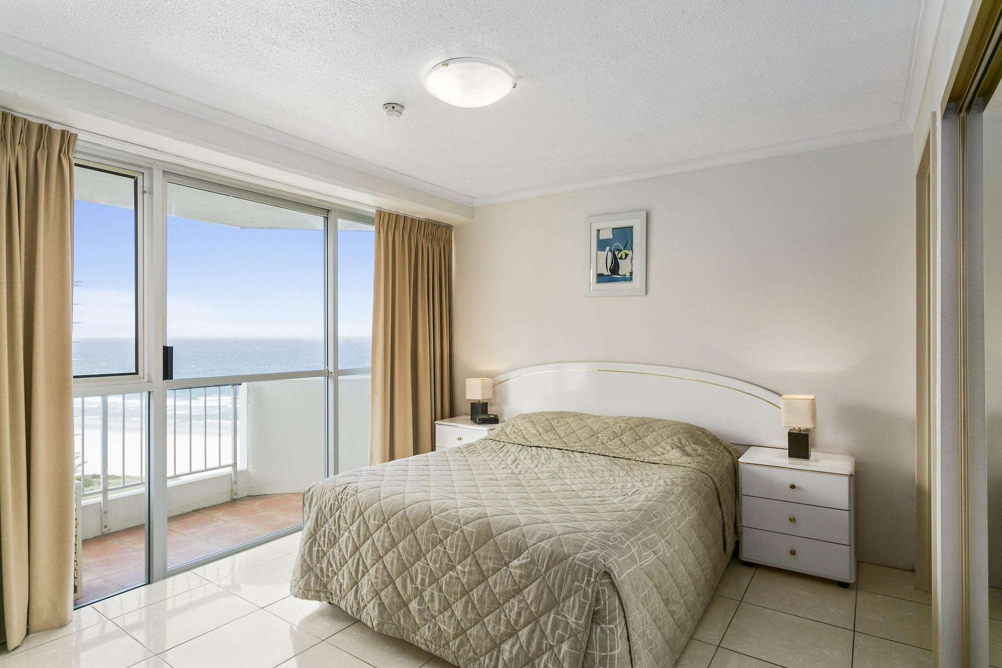Aparthotel Surfers Beachside