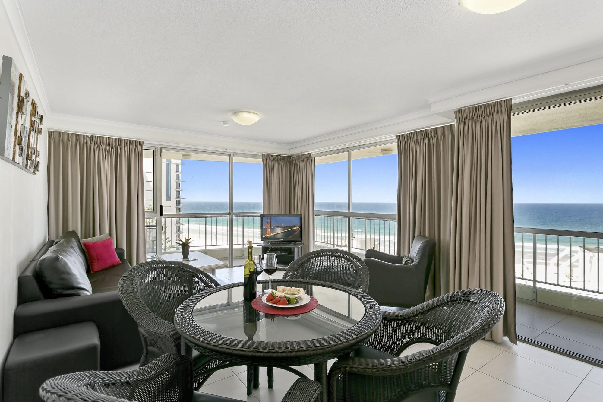 Aparthotel Surfers Beachside