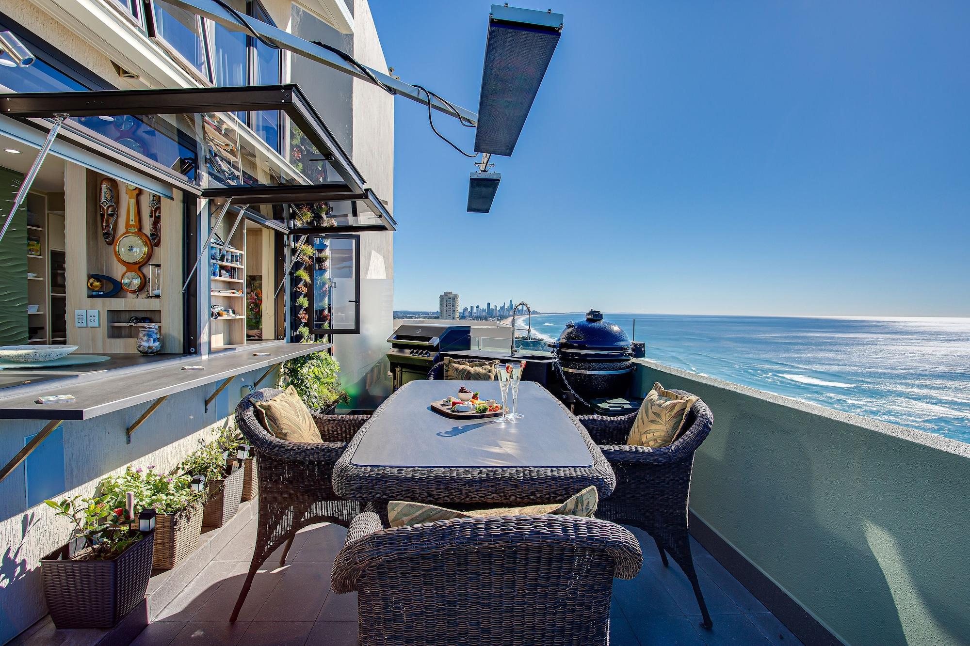 Burleigh Esplanade Gold Coast