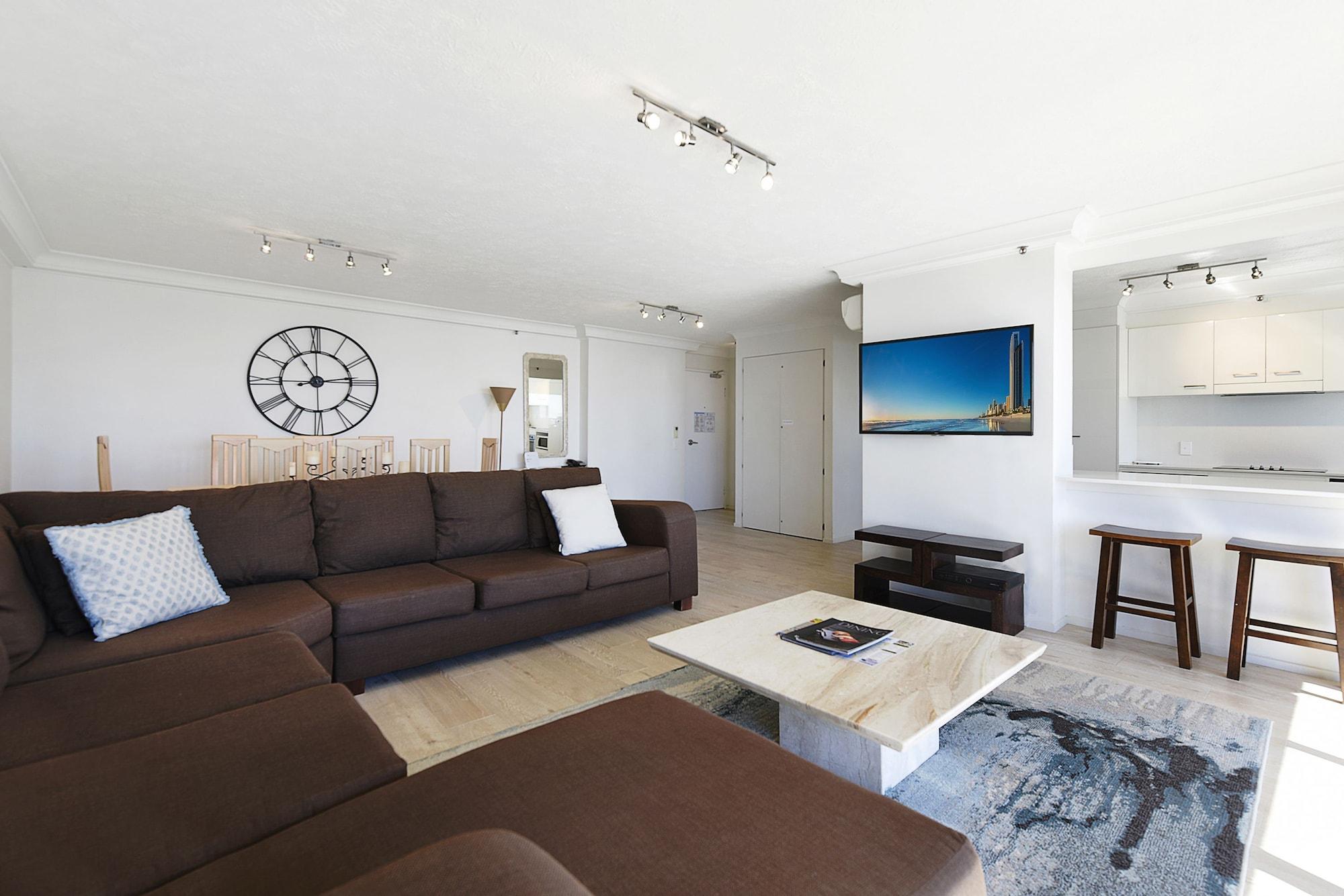 Aparthotel Surfers Century Oceanside 4*