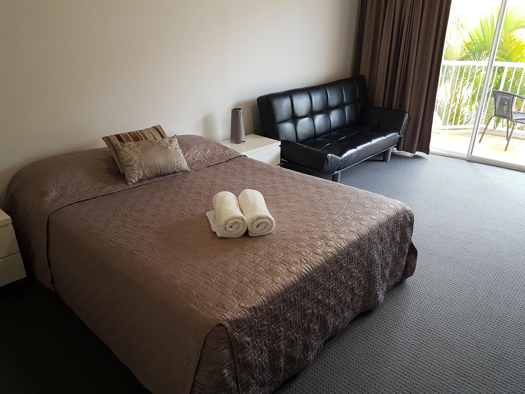 Outrigger Burleigh 3* Gold Coast