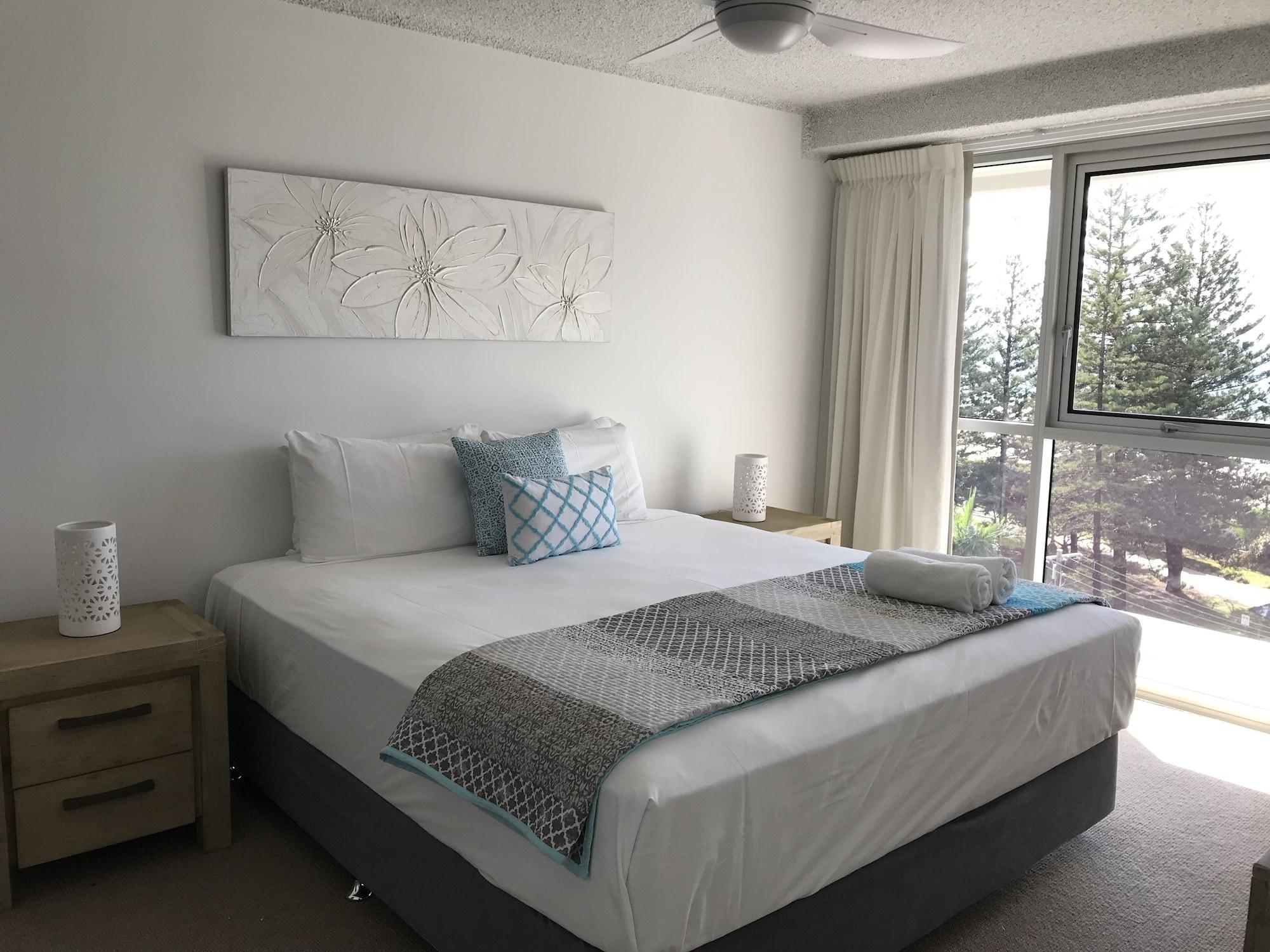Solnamara Beachfront Aparthotel 4*