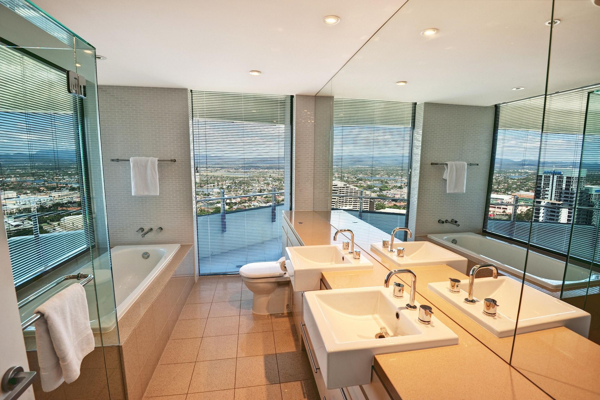 Resort The Wave Gold Coast
