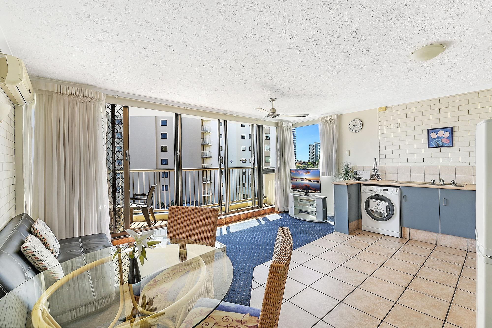 Broadbeach Travel