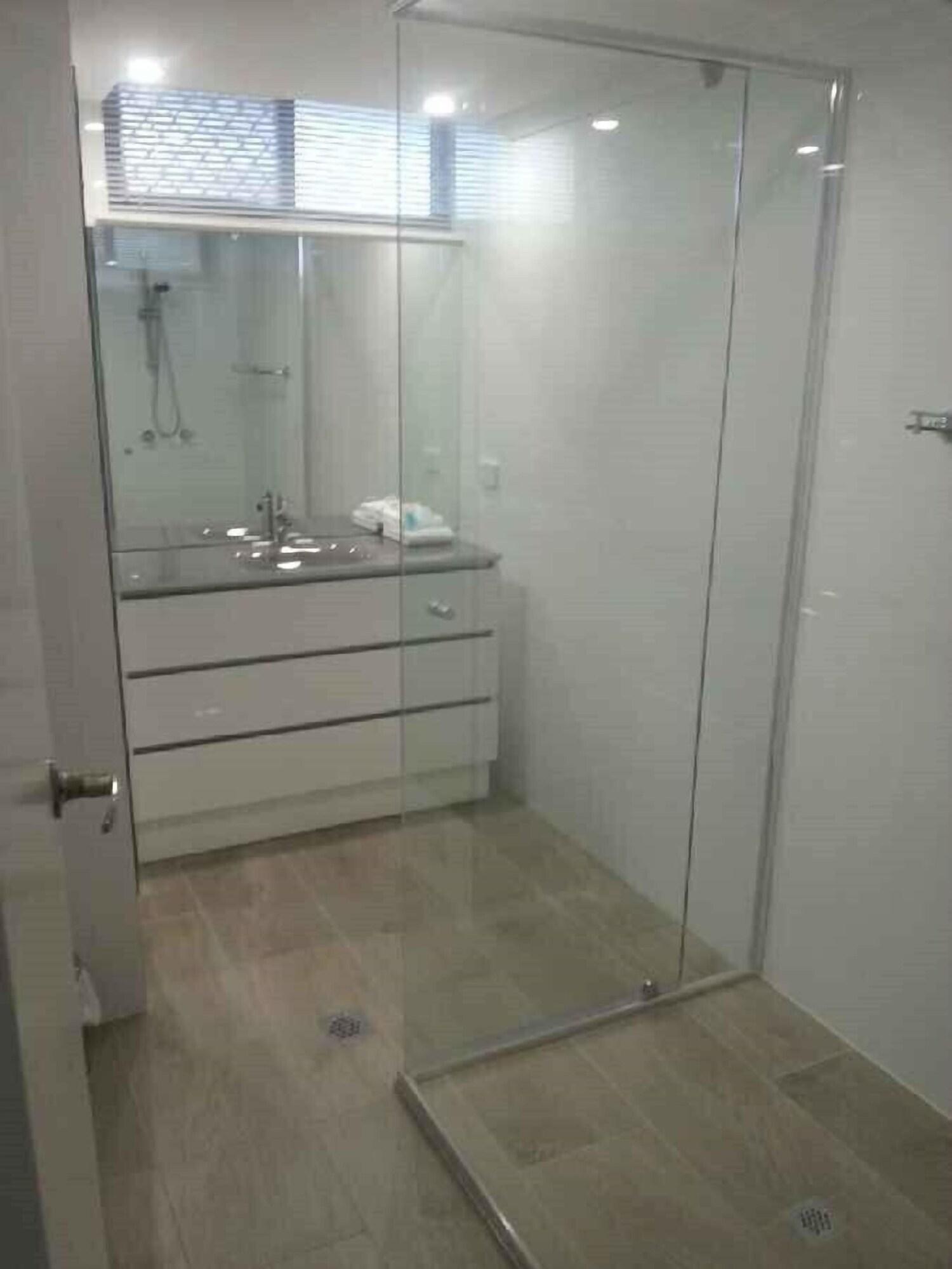 Aparthotel Broadbeach Travel Gold Coast