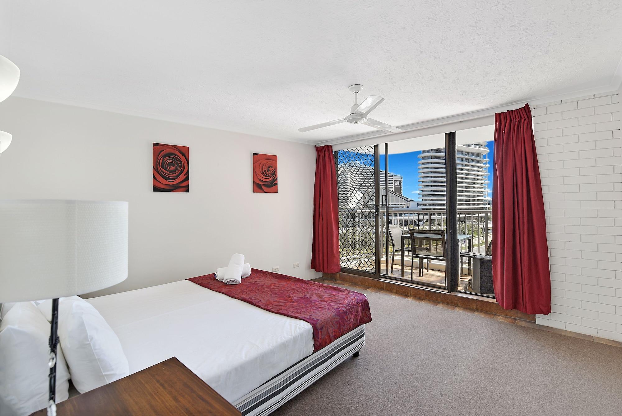 Broadbeach Travel 3* Gold Coast