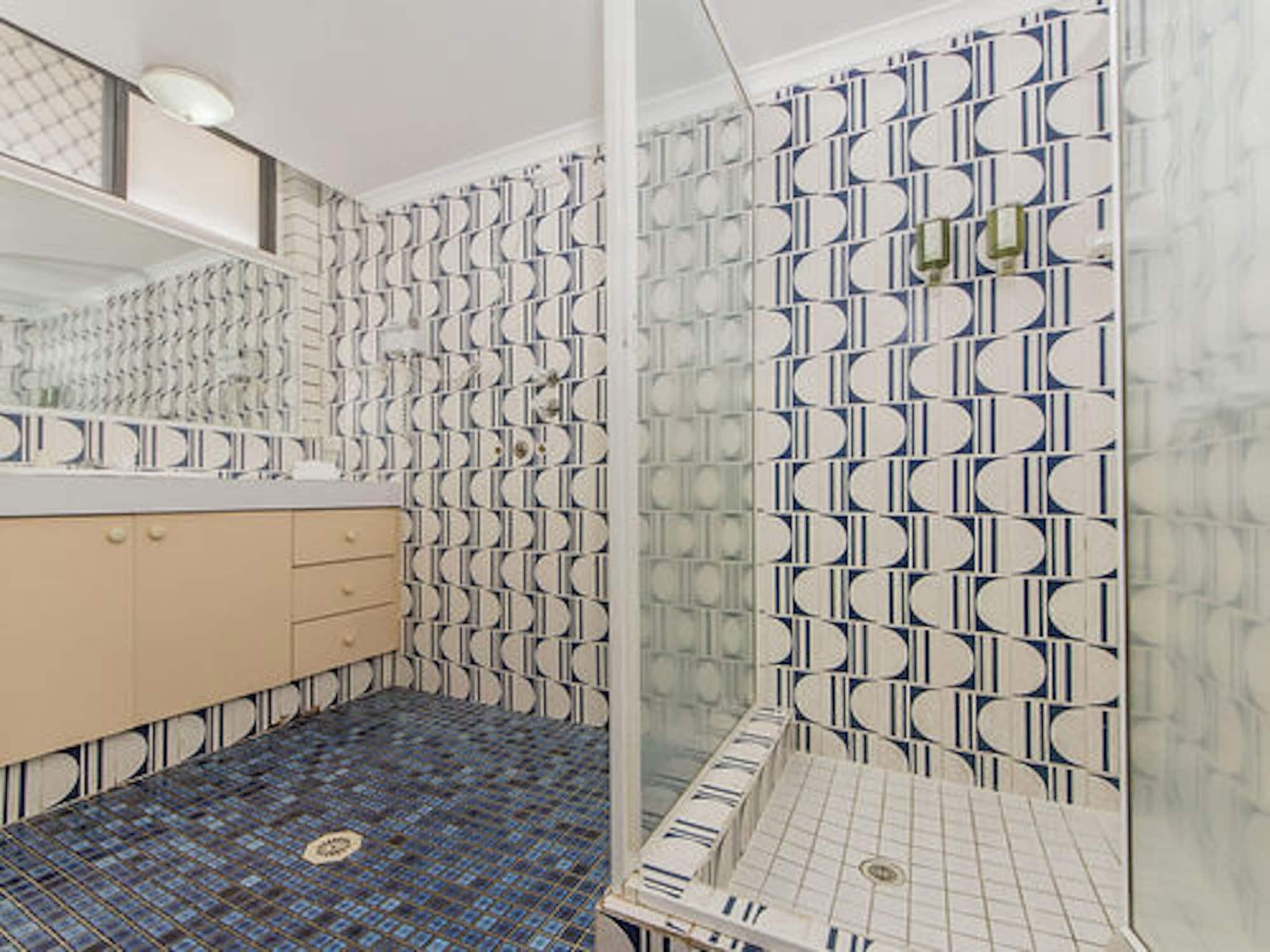 Broadbeach Travel 3* Gold Coast