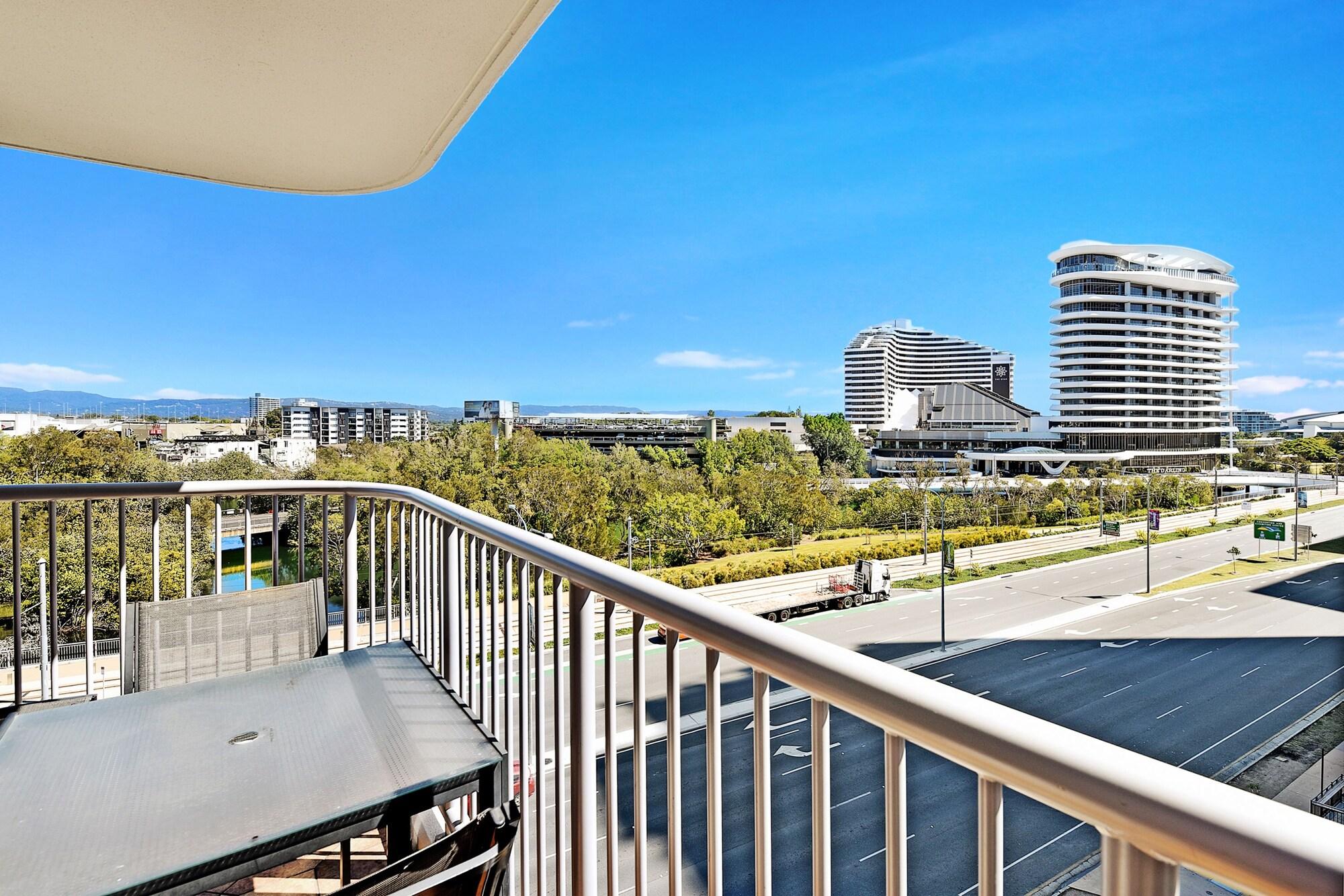 Broadbeach Travel 3* Gold Coast