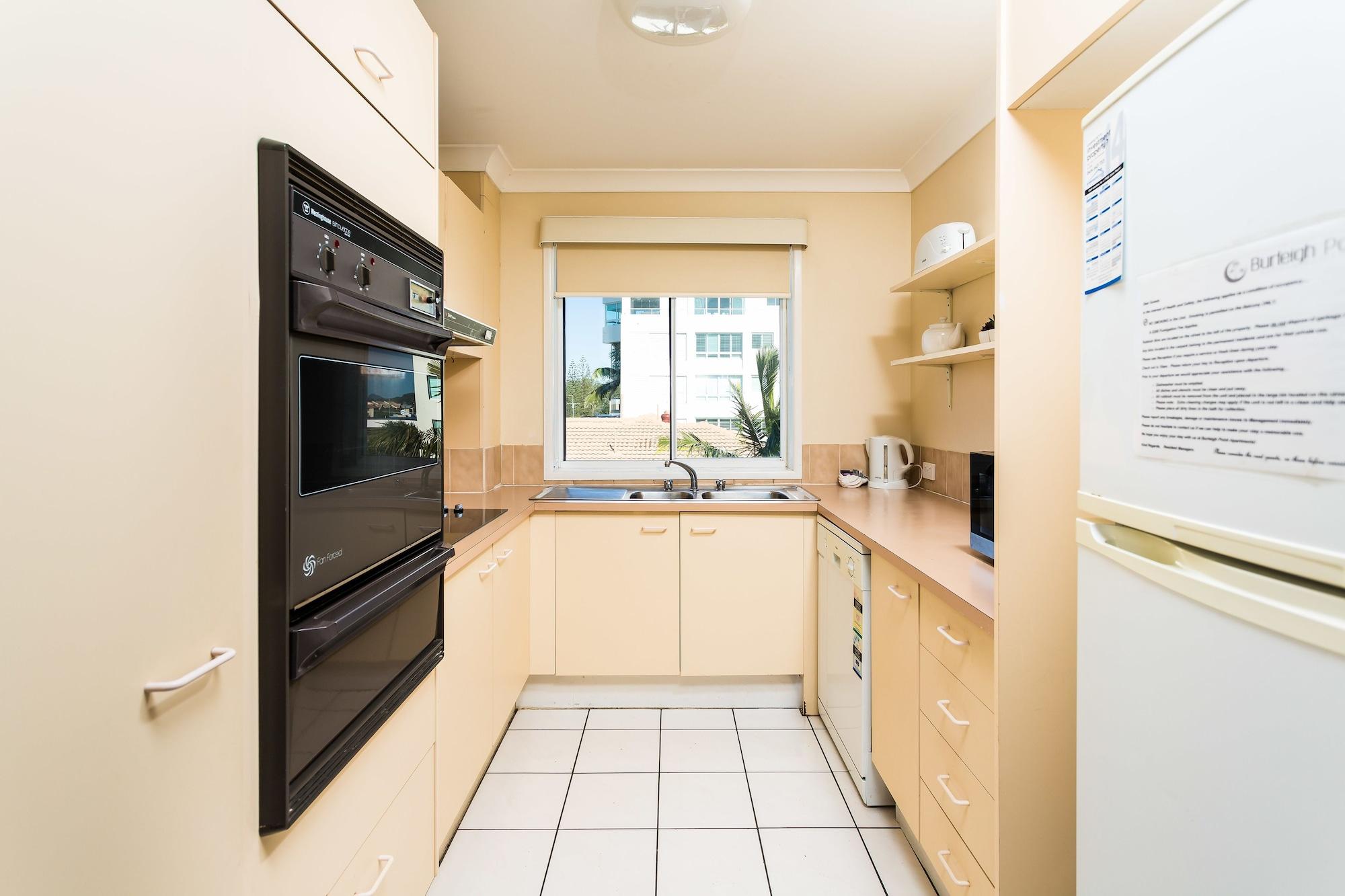 Burleigh Point Aparthotel