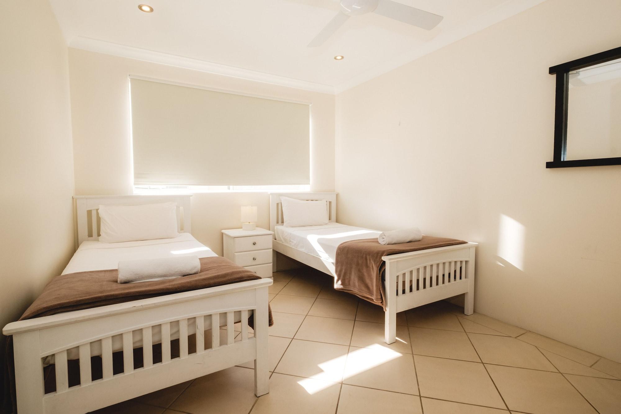 Sanctuary 4* Gold Coast