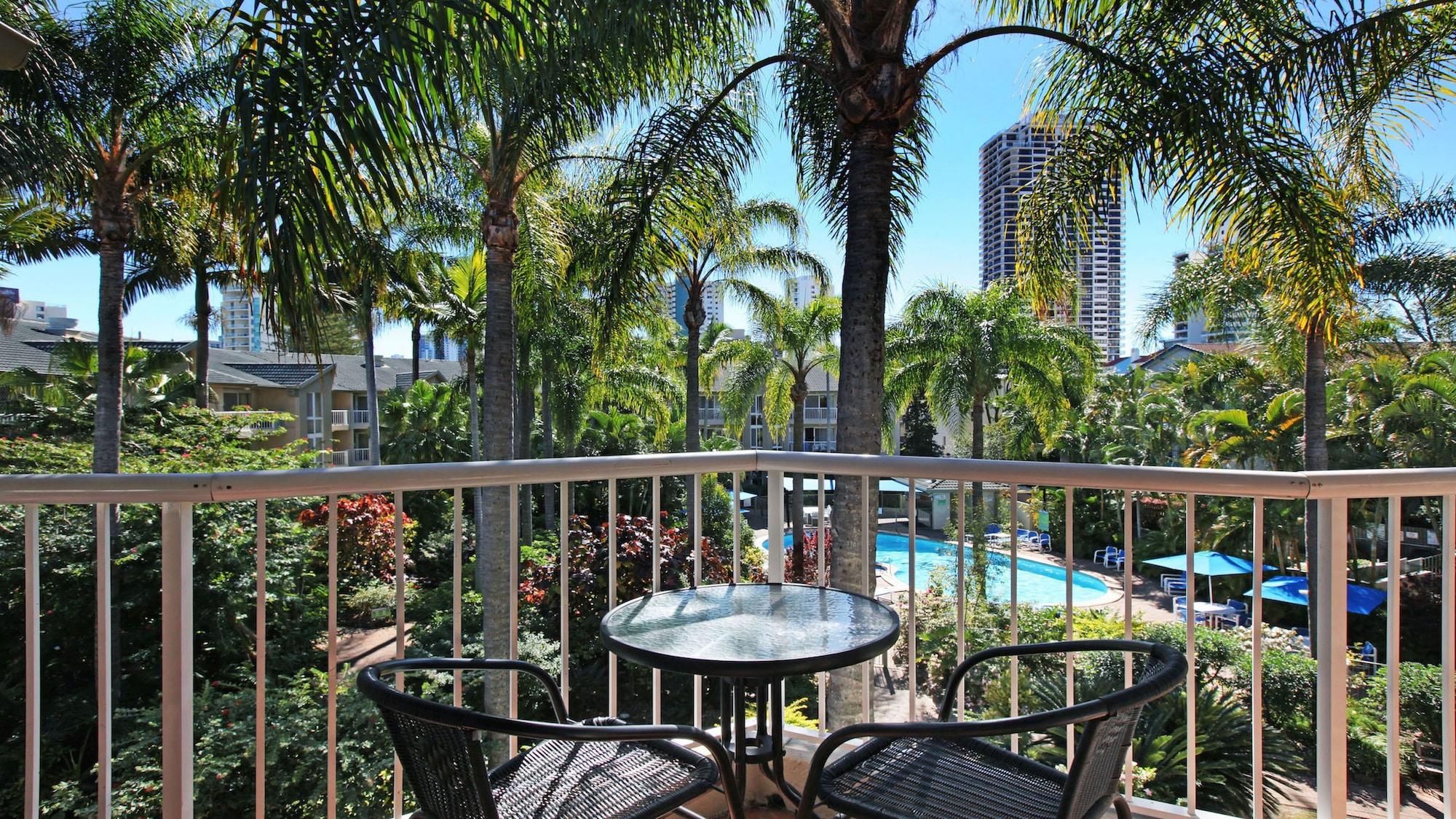 Mari Court Aparthotel 3*