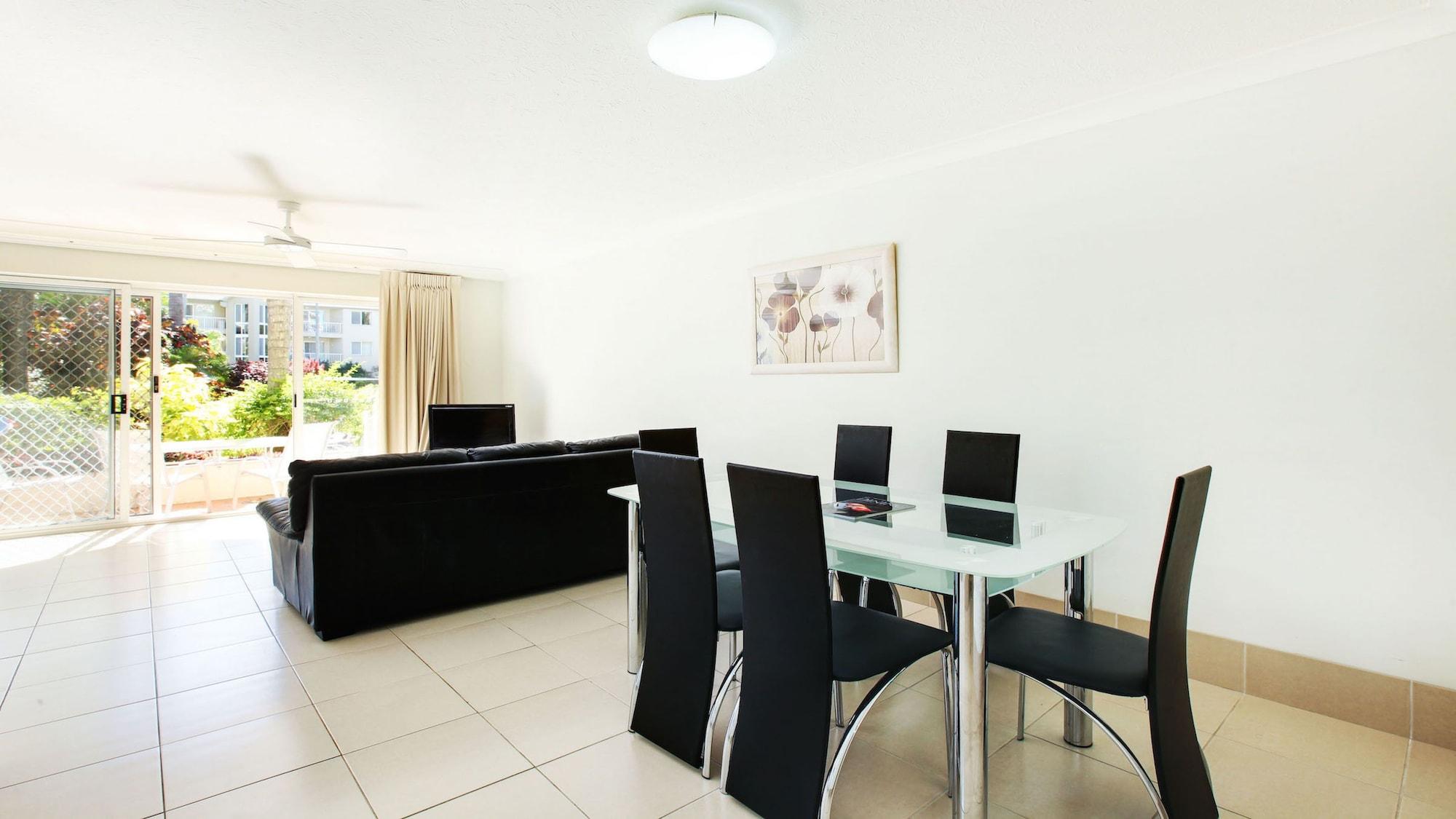 Aparthotel Mari Court 3*