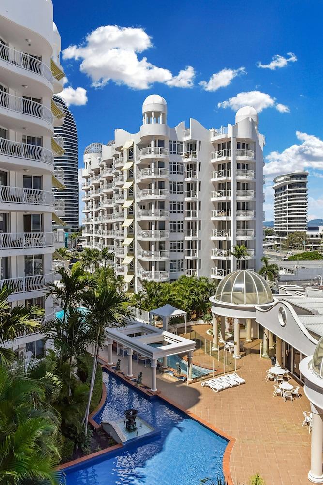 The Phoenician 4* Gold Coast