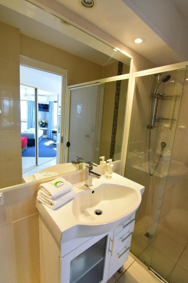 Apartment Aloha In Surfers *