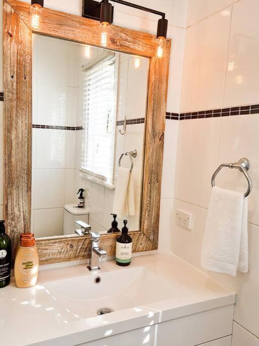 Style With A Pool Holiday home Gold Coast