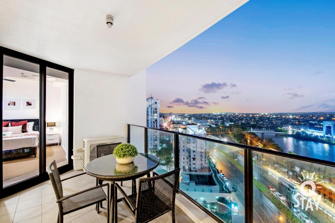 Apartment Sierra Grand Broadbeach 1 Bedroom - Qstay Gold Coast
