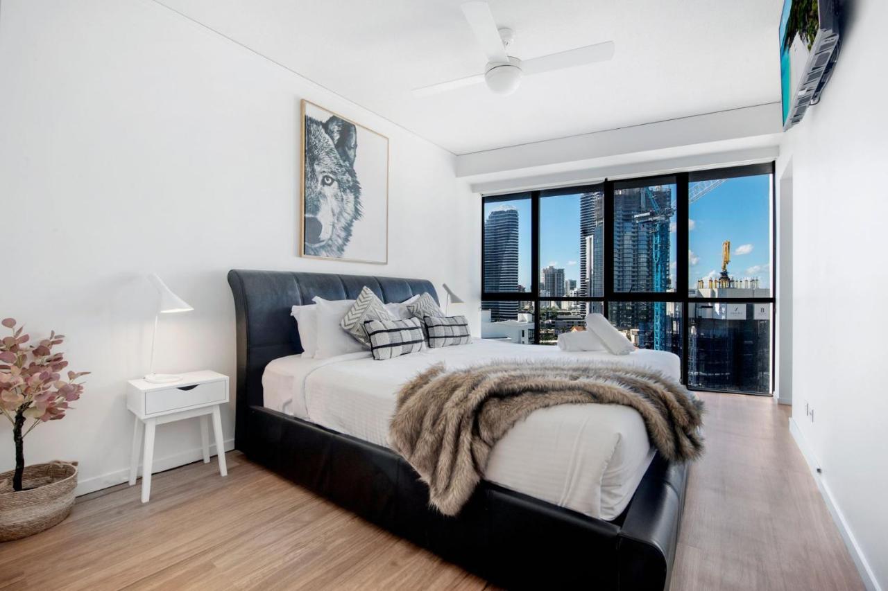 Modern 3 Bedroom With Ocean Views - Coasthm