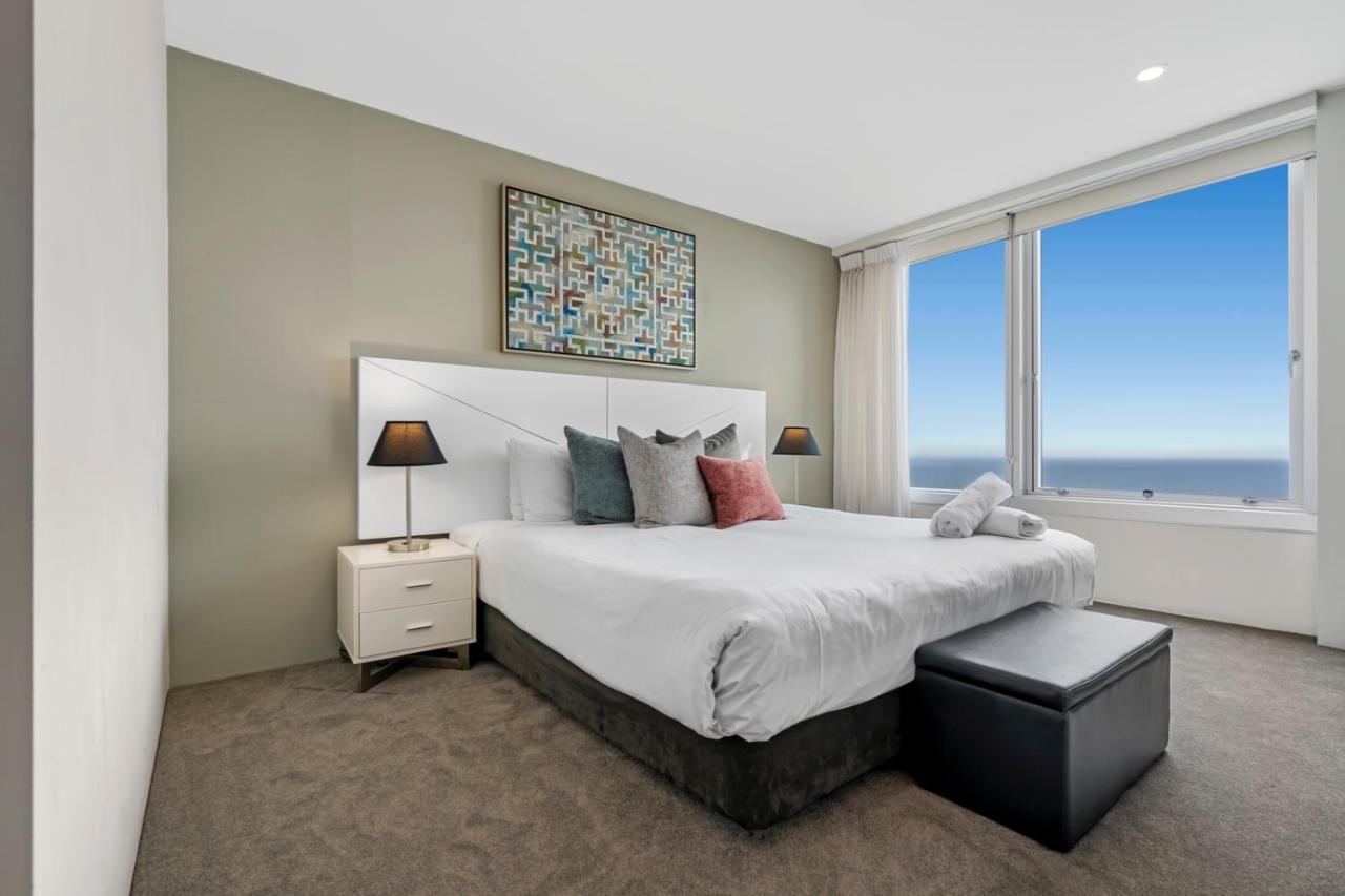Apartment Designer At Q1 - Gclr Gold Coast