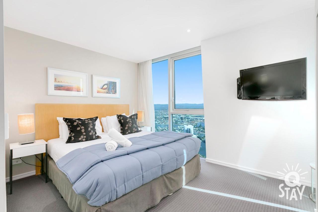H Residences - Qstay *