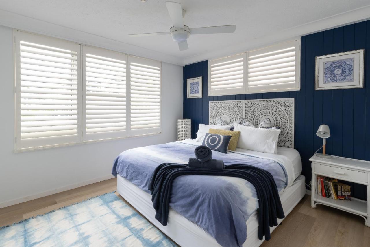Beachy, Bright, And The Location On The Gc! Apartment *