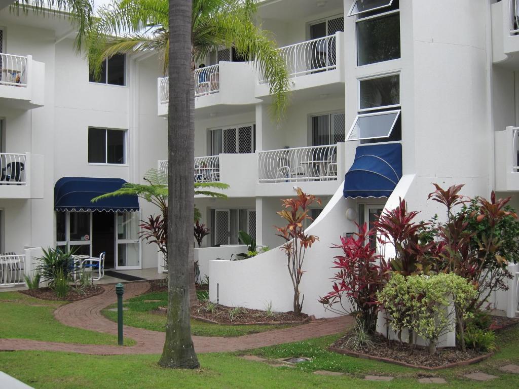 Cannes Court Aparthotel