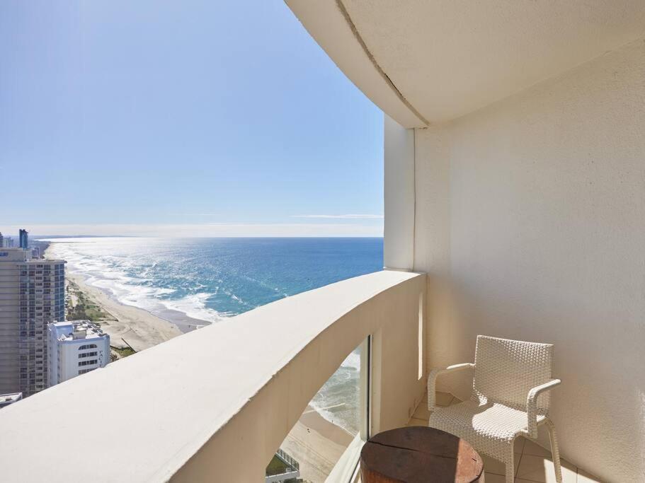 Serain Residences - Beachside Breathtaking Ocean View Two Bedroom Gold Coast