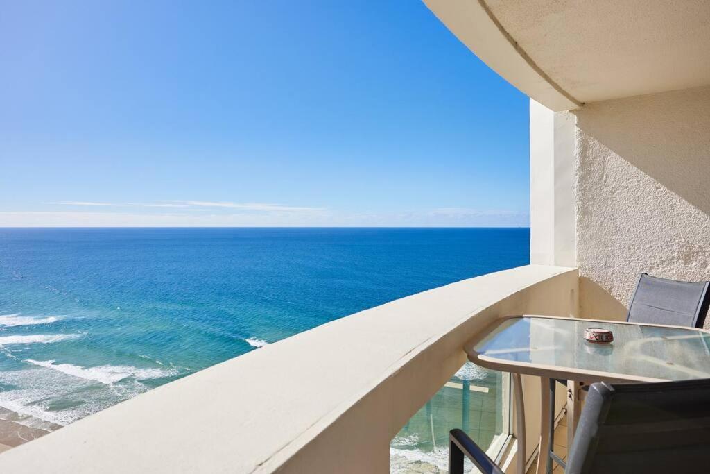 Serain Residences - Beachside Breathtaking Ocean View Two Bedroom