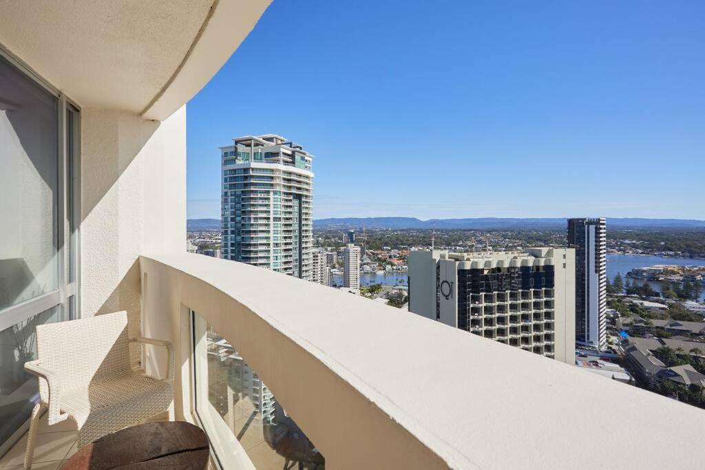 Apartment Serain Residences - Beachside Breathtaking Ocean View Two Bedroom