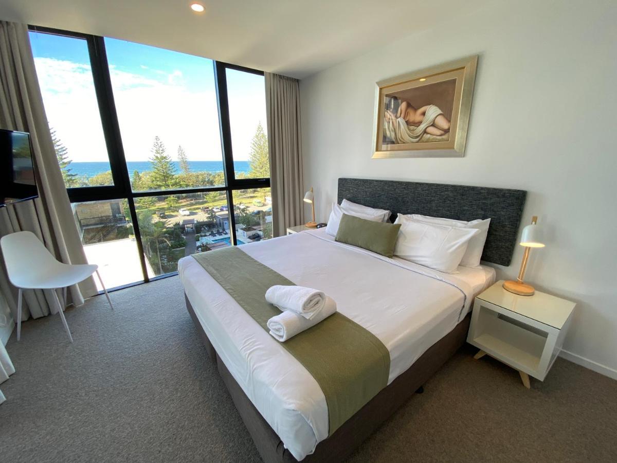 Boardwalk Burleigh - Official Gold Coast