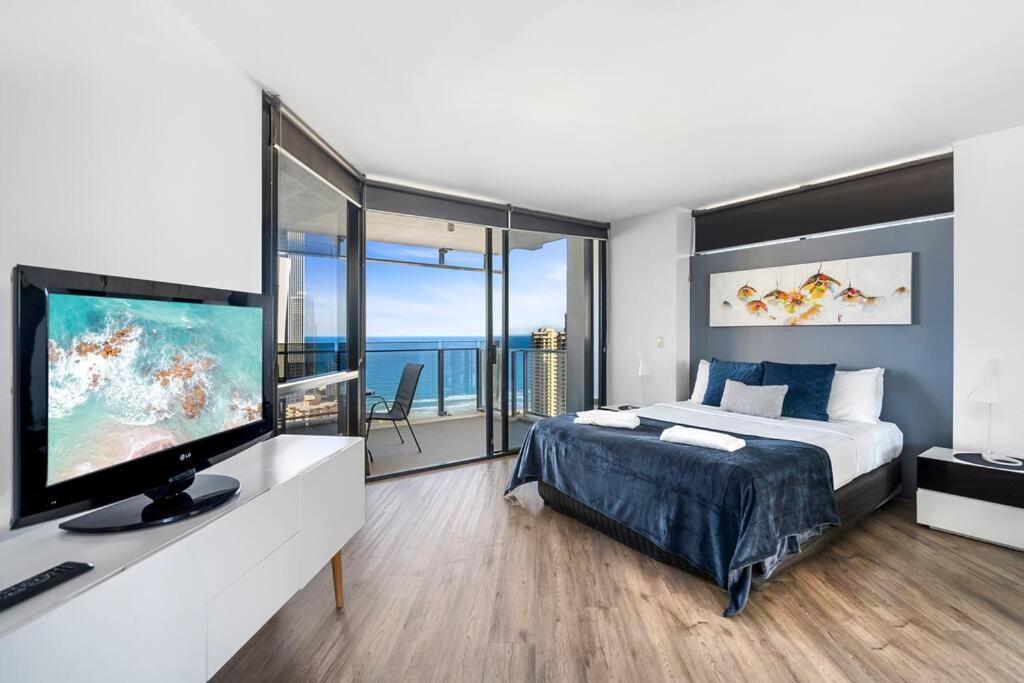 Circle On Cavill Amazing Veiw Surfers Paradise