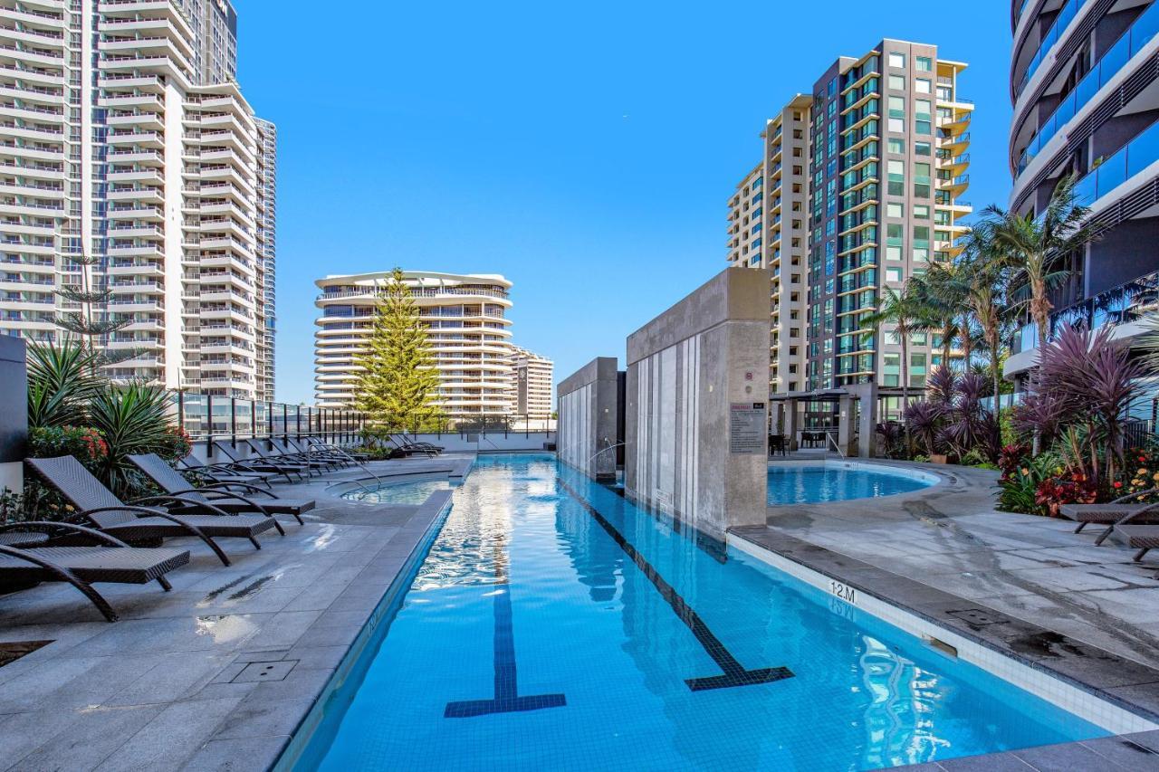 Level 30 Oracle Tower 2 Stunning Views And Free Parking - Gc Getaways Gold Coast
