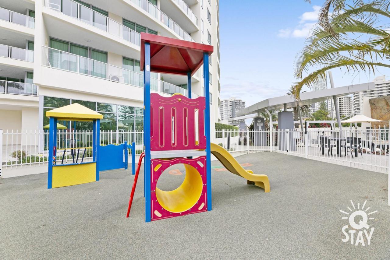 Executive Penthouse With Rooftop - Amazing! - Wings Surfers Paradise Apartment Gold Coast