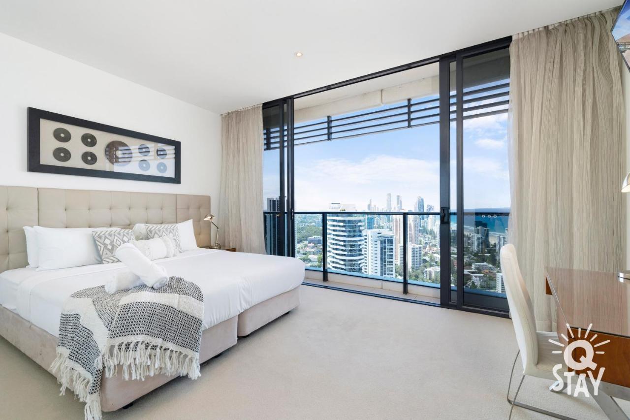 Oracle Broadbeach - 4 Bedroom Sub Penthouse Ocean View - Qstay *