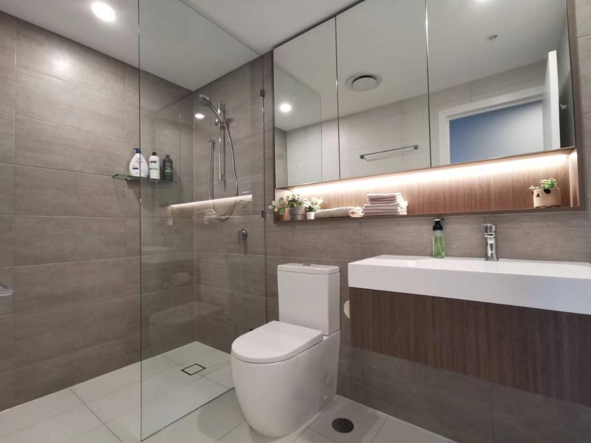 Apartment First Class 2 Bedroom Oceanview Luxurious Broadbeach Casino Next To Pacific Fair - Gc48 *