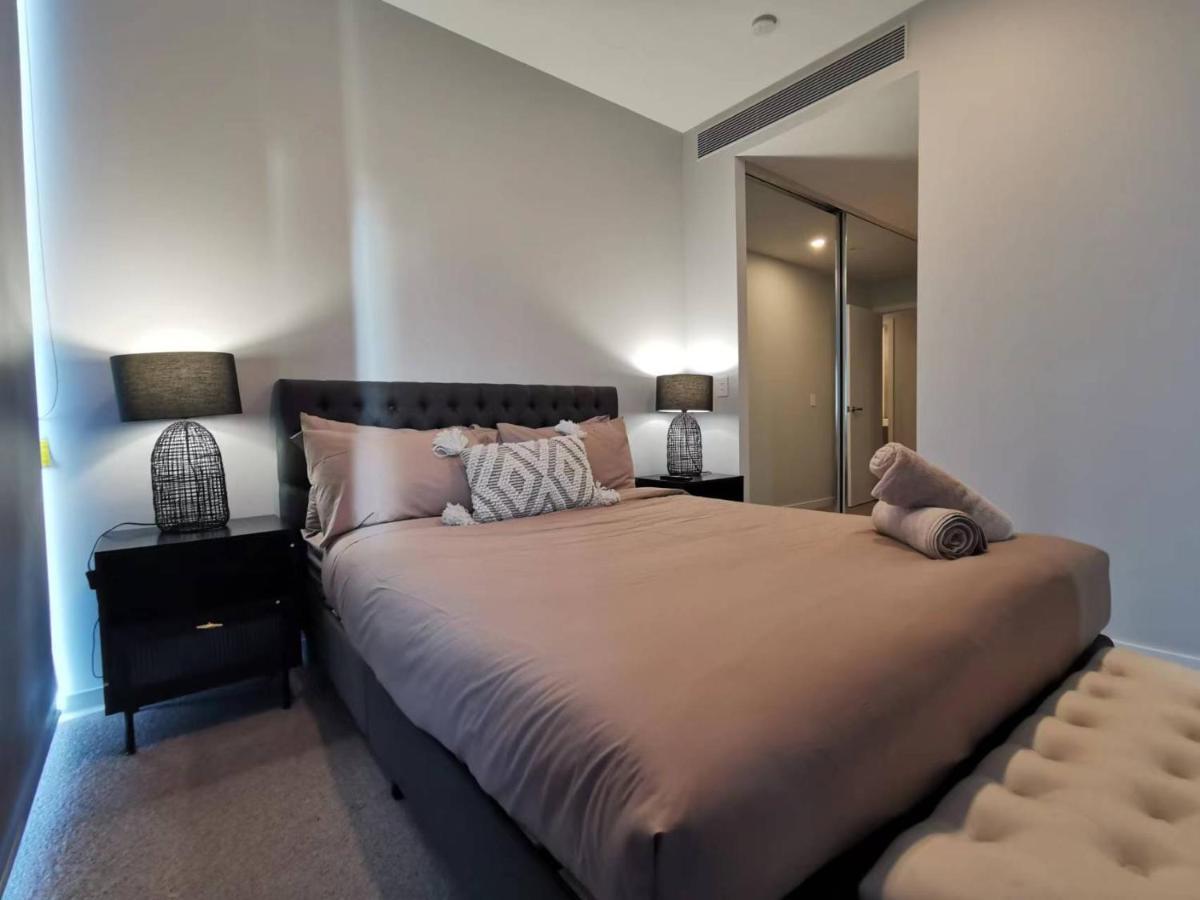 First Class 2 Bedroom Oceanview Luxurious Broadbeach Casino Next To Pacific Fair - Gc48 * Gold Coast
