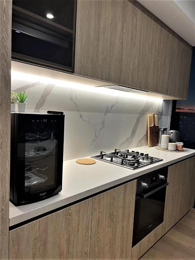 2 Bedroom Luxurious Family Next To Pacific Fair - Broadbeach Gc22 Gold Coast