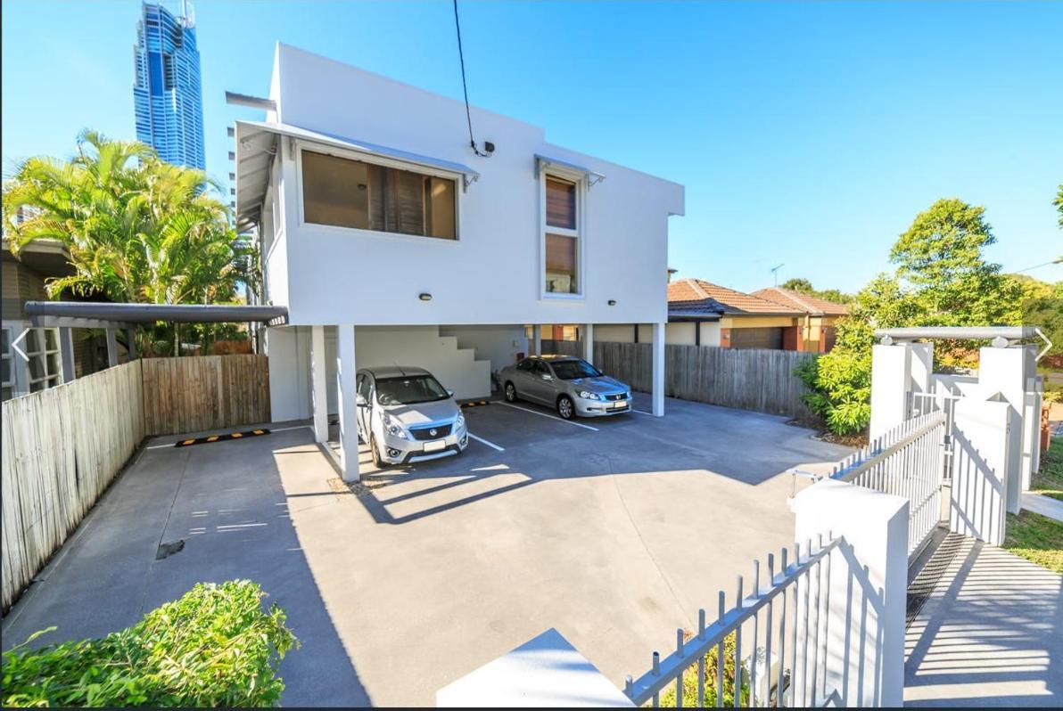 Surfers Paradise Retreat * Gold Coast