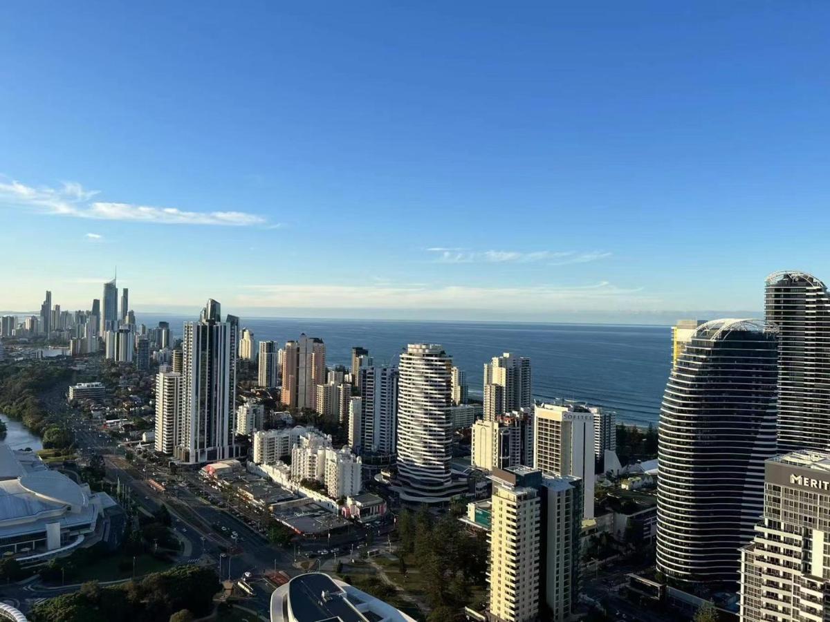 Luxurious 2 Bedroom In Broadbeach Casino High Floor Ocean View - Gc42 Gold Coast
