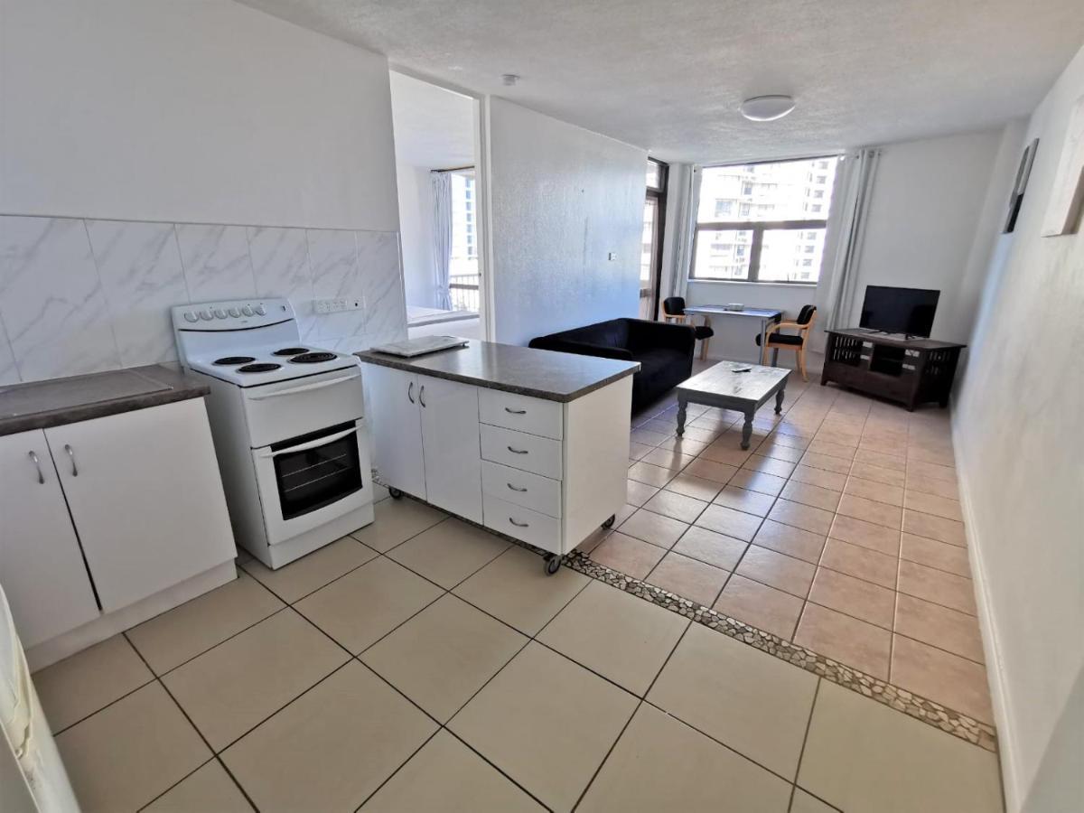 Surfers Holiday Apartment