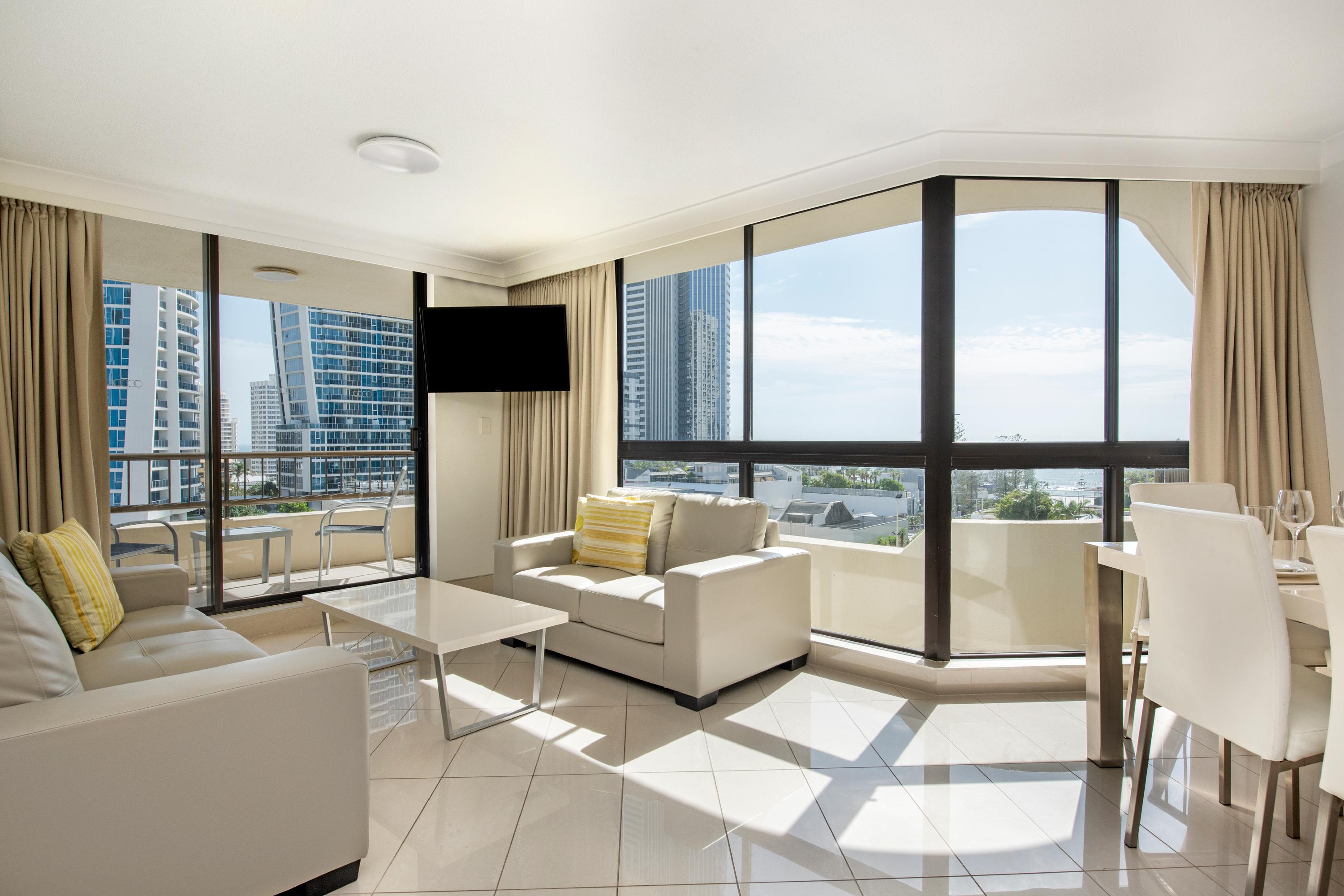Aparthotel Breakfree Cosmopolitan 3*