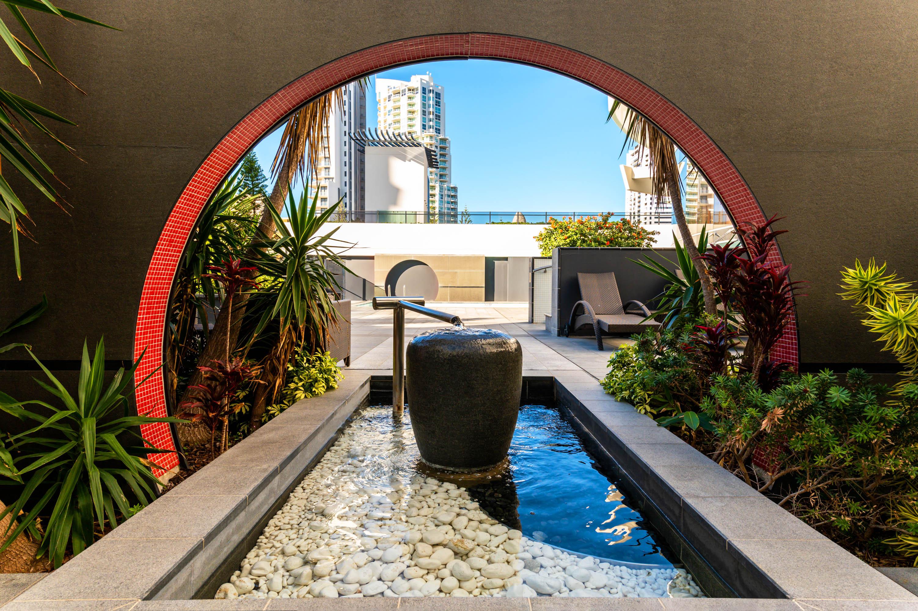 Aparthotel Peppers Broadbeach 5*